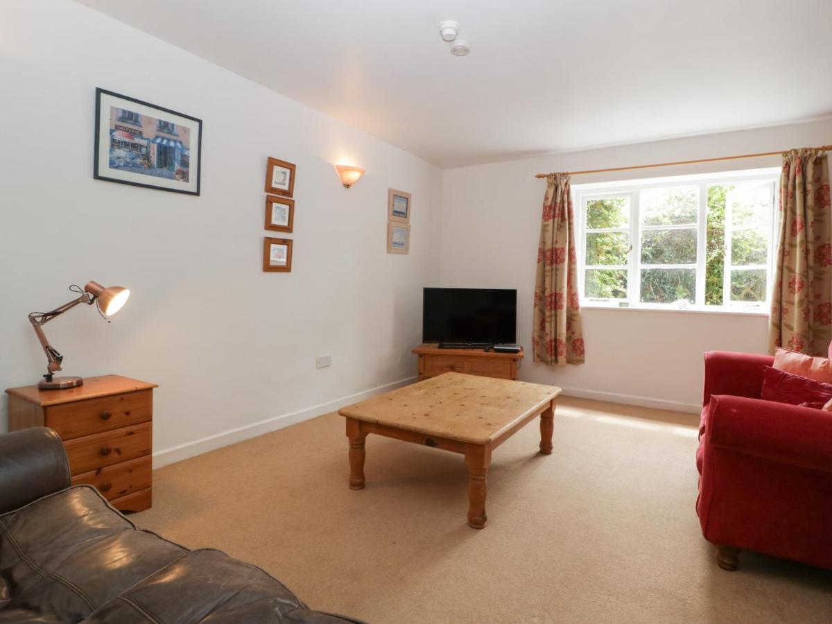 Wheelbarrow Cottage Stoke Prior  외부 사진